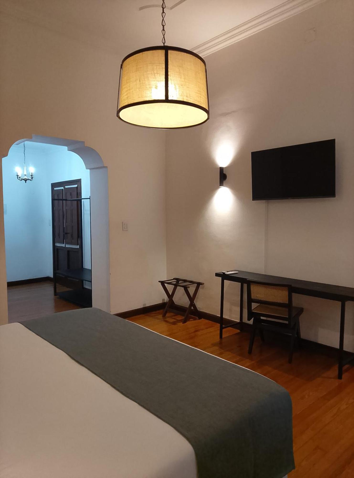 Del Virrey Hotel 3*